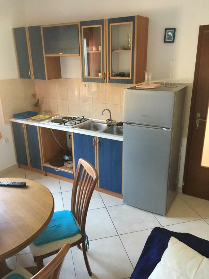 Apartmani Nina Шибеник Экстерьер фото