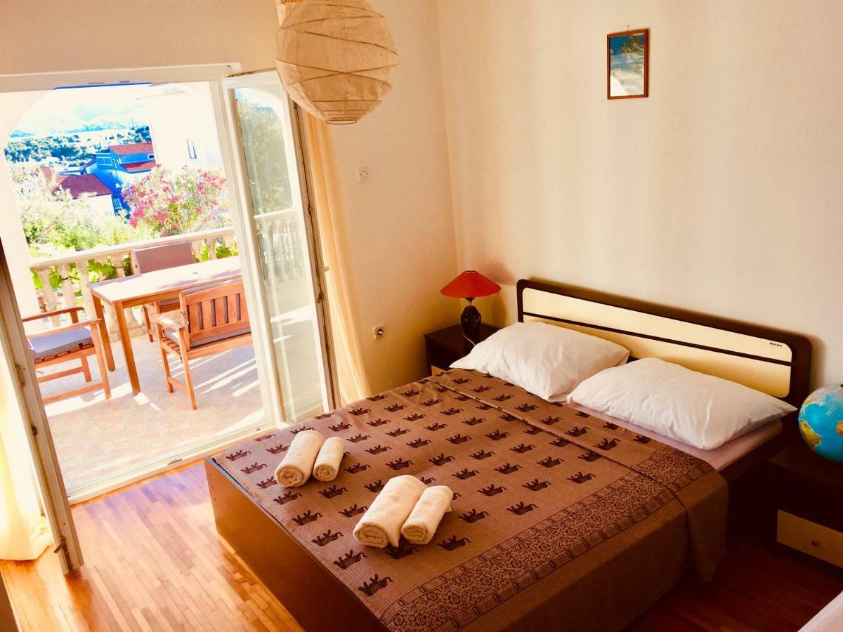 Apartmani Nina Шибеник Экстерьер фото